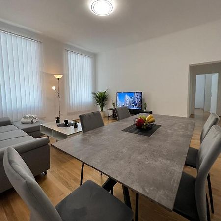 Ferienwohnung Modernes Juwel In Zentraler Lage Wien Exterior foto