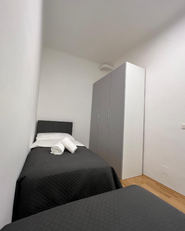 Ferienwohnung Modernes Juwel In Zentraler Lage Wien Exterior foto