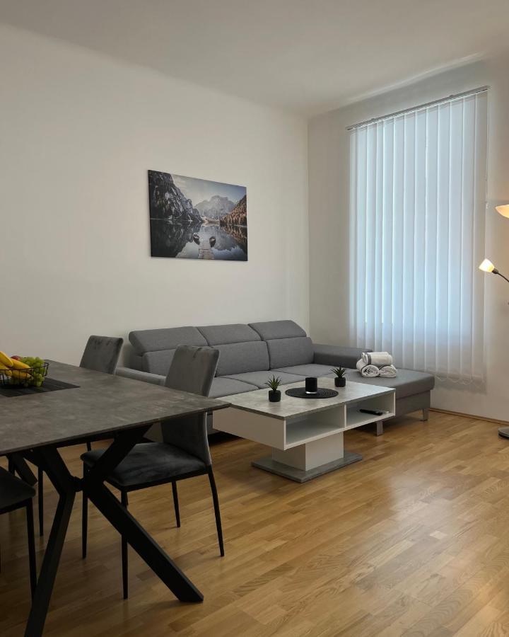 Ferienwohnung Modernes Juwel In Zentraler Lage Wien Exterior foto